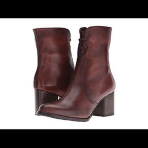 Genuine Leather Sesto Meucci Heeled Bootie